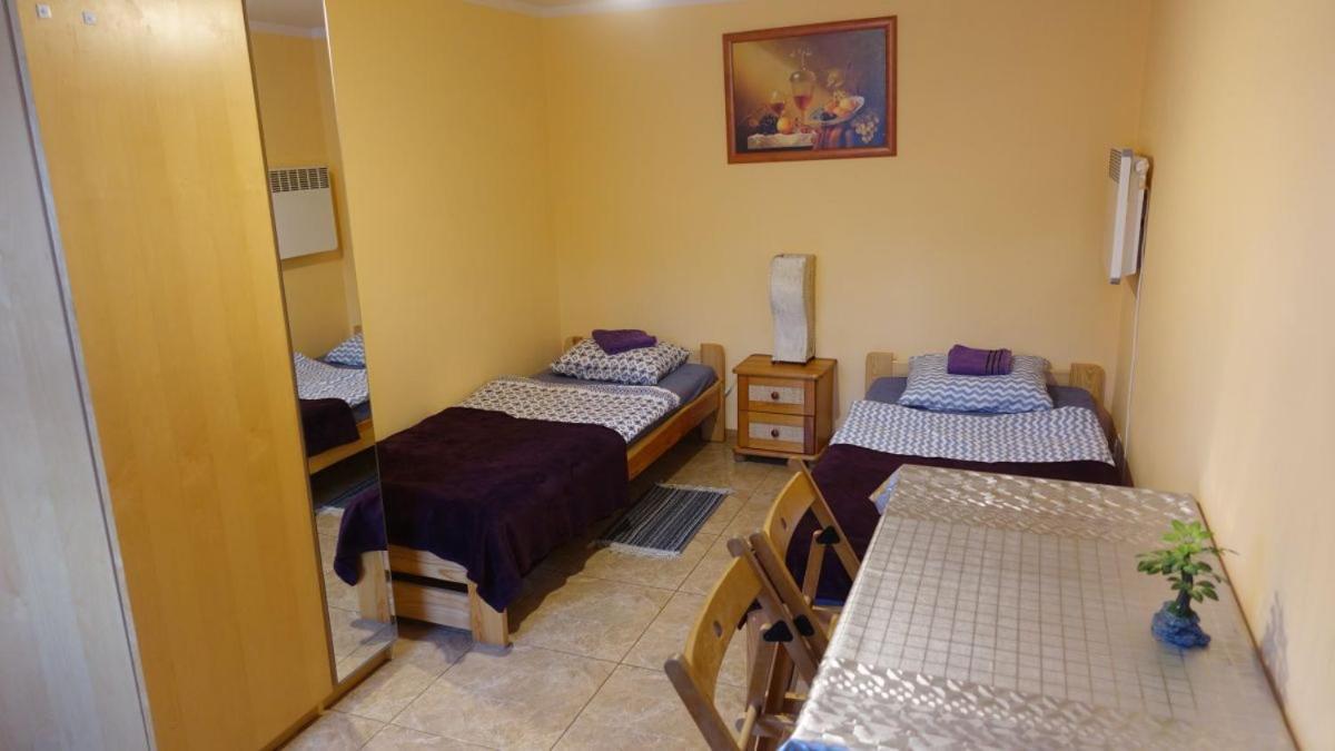 Pokoje Goscinne Lesny Zakatek Kepiaste Exteriör bild